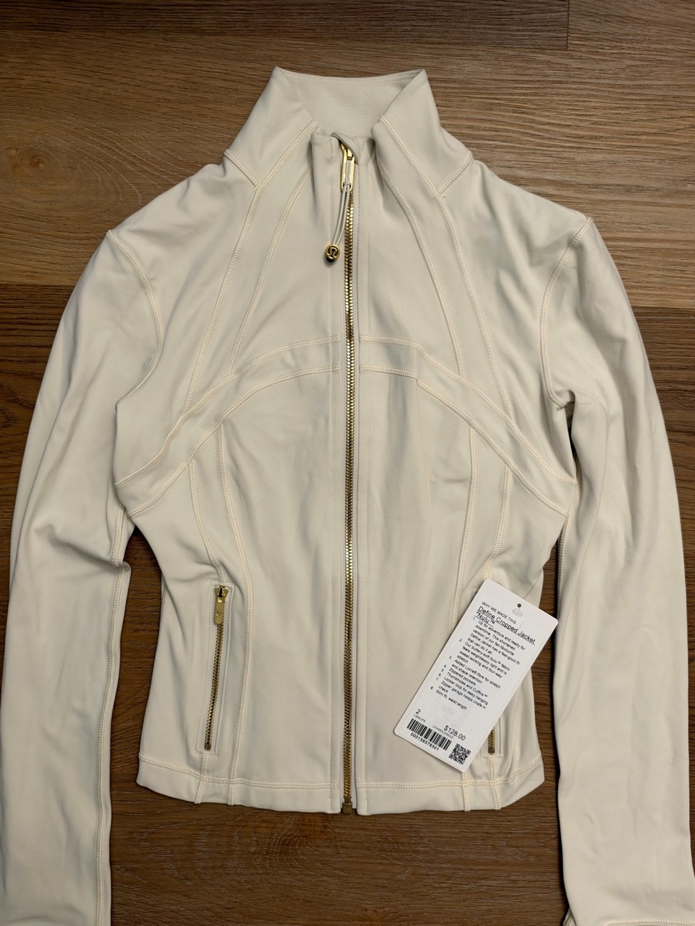 Lululemon Define Cropped Jacket NWT 2